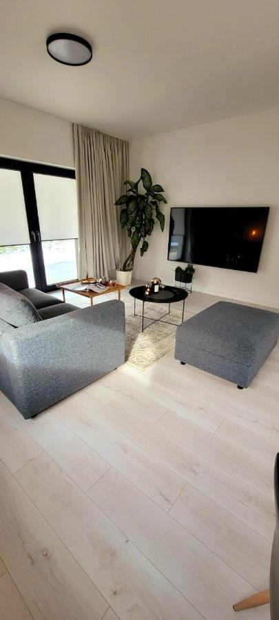 Bast 17 Dom Duzy Parking , Mandoria , Ptak , 2 Sypialnie Lub 1 Sypialnia, Taras , Autostrada A1, Kalinowskiego 17E Wifi Лодзь Экстерьер фото