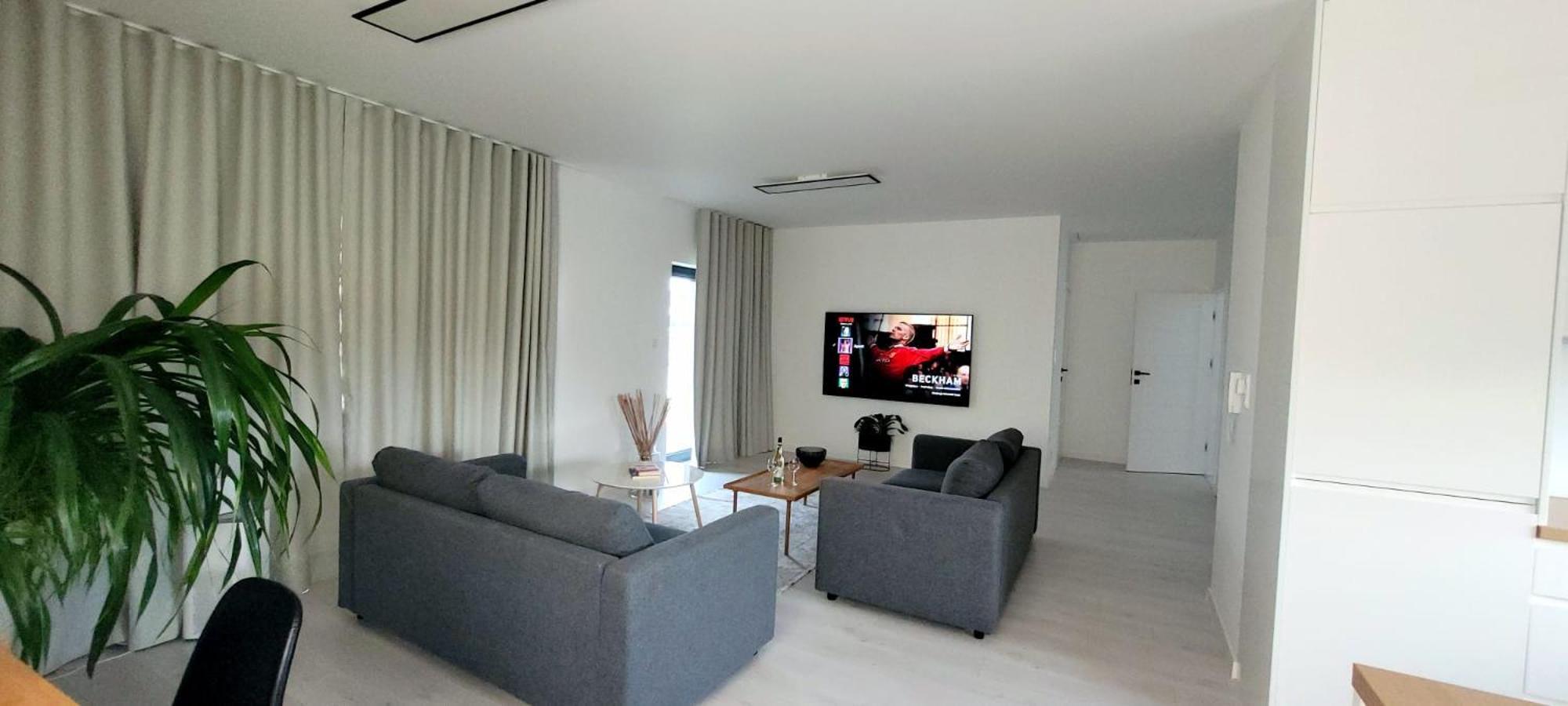 Bast 17 Dom Duzy Parking , Mandoria , Ptak , 2 Sypialnie Lub 1 Sypialnia, Taras , Autostrada A1, Kalinowskiego 17E Wifi Лодзь Экстерьер фото