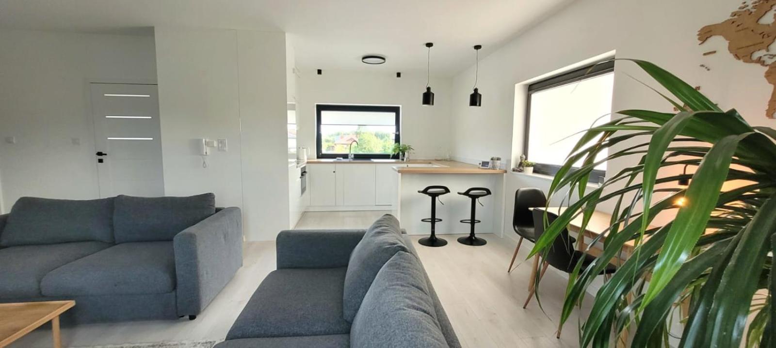 Bast 17 Dom Duzy Parking , Mandoria , Ptak , 2 Sypialnie Lub 1 Sypialnia, Taras , Autostrada A1, Kalinowskiego 17E Wifi Лодзь Экстерьер фото